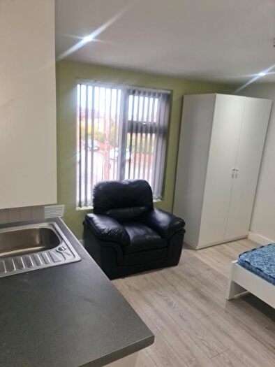 Studio To Rent In Coventry, CV5