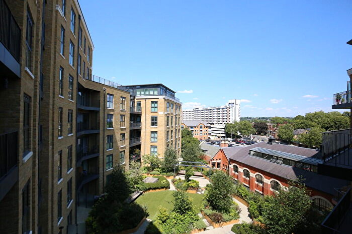 1 Bedroom Apartment To Rent In Royal Exchange, Kingston Upon Thames, KT1