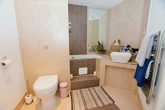 1 Bedroom Flat To Rent In Jefferson Place, Fernie Street, Green Quarter, Manchester, M4