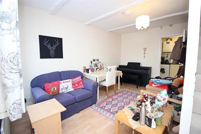2 Bedroom Terraced House To Rent In Windmill Court, Newcastle Upon Tyne, NE2