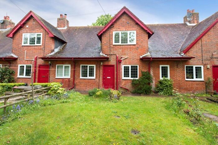 2 Bedroom Cottage To Rent In Shotover Estate, Wheatley, Oxford, OX33