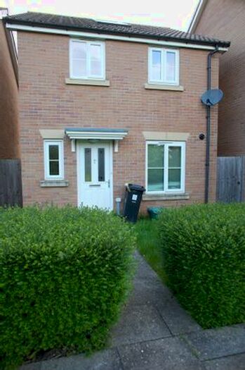 3 Bedroom Detached House To Rent In Wood Mead, Cheswick Village, Bristol, BS16