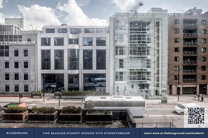 Studio To Rent In City Of London, London, E1