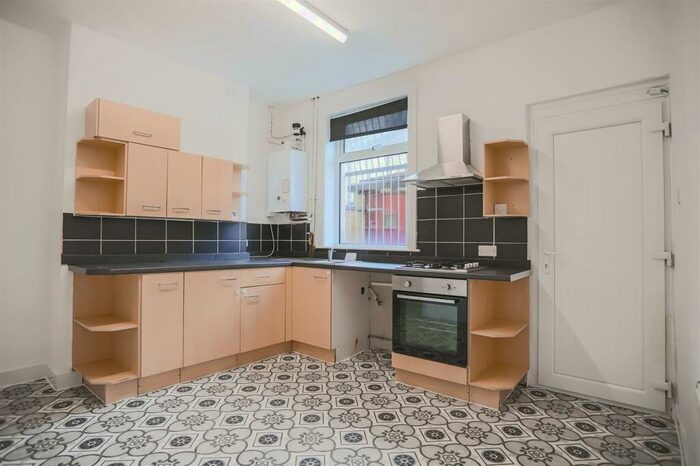 2 Bedroom Terraced House To Rent In Leyland Road, Burnley, BB11