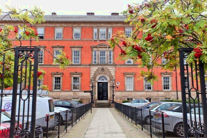 2 Bedroom Flat To Rent In County House, York, YO31