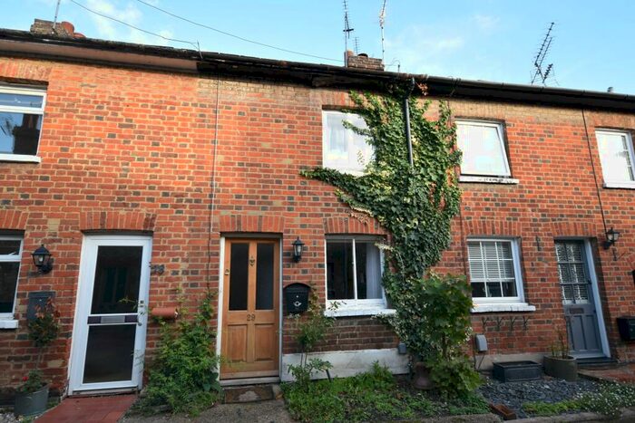 2 Bedroom Cottage To Rent In Mill Lane, Saffron Walden, Essex, CB10