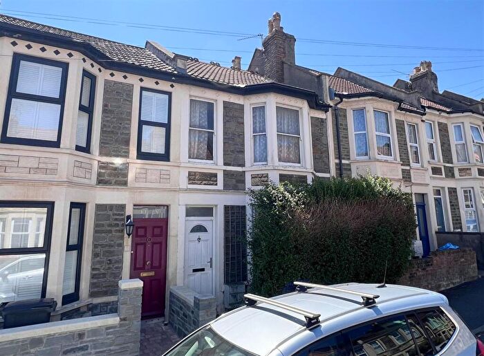 3 Bedroom Terraced House For Sale In Douglas Road, Horfield, Bristol, BS7