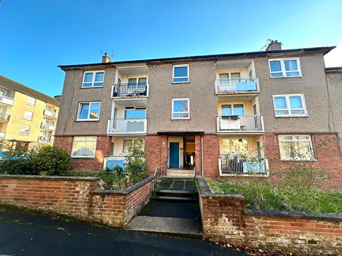 2 Bedroom Flat For Sale In Dodside Place, Glasgow, G32