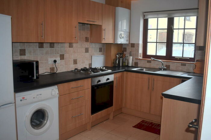 2 Bedroom House To Rent In Fishguard Road, Haverfordwest, SA62