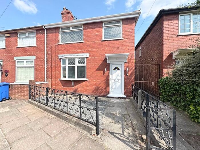 3 Bedroom Terraced House To Rent In St. Albans Avenue, Grimsby, DN31