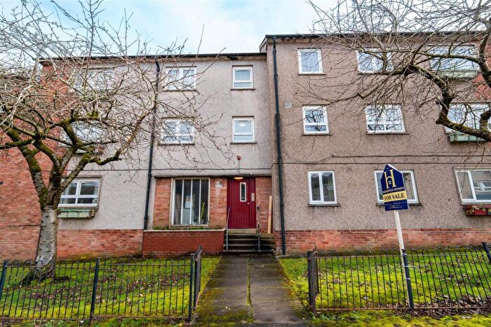 3 Bedroom Flat For Sale In Morgan Street, Hamilton, ML3