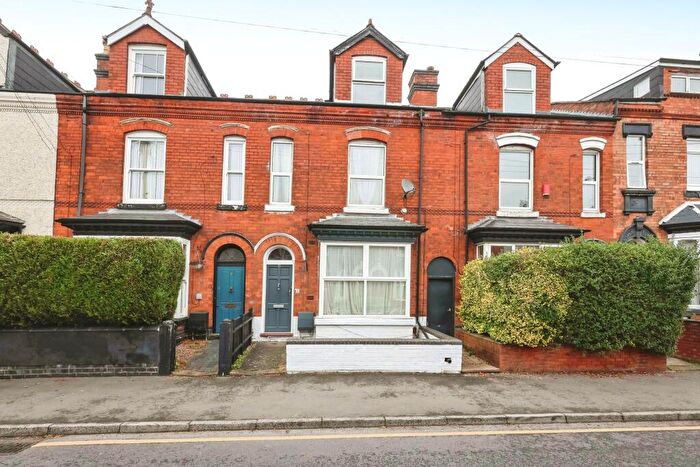 5 Bedroom Terraced House For Sale In Addison Road, Birmingham, West Midlands, B14