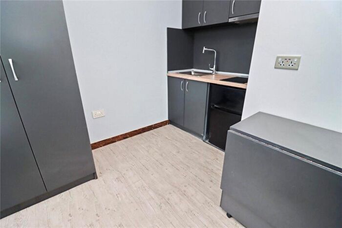 1 Bedroom Flat To Rent In Borough Road, Sunderland, Tyne And Wear, SR1