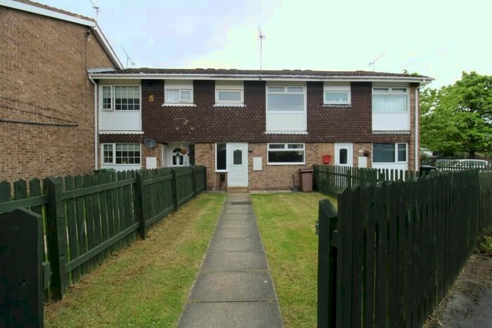 3 Bedroom Property To Rent In Coal Road, Leeds, LS14