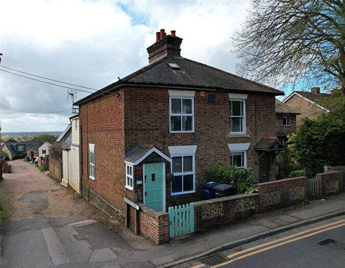 2 Bedroom Semi Detached House For Sale In Upper Hale Road, Farnham, Surrey, GU9
