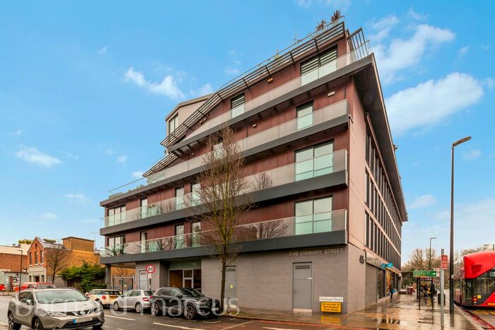 2 Bedroom Flat To Rent In Stannary Street, London, SE11