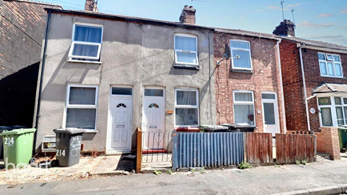 3 Bedroom Terraced House For Sale In Clarence Road, Peterborough, PE1