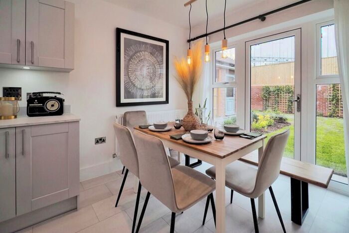 3 Bedroom Semi-Detached House For Sale In Whitsbury Road, Fordingbridge, SP6