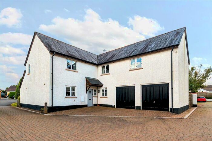 4 Bedroom Detached House For Sale In Eastwick Barton, Nomansland, Tiverton, Devon, EX16