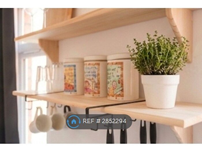 Studio To Rent In Fishponds Road, Bristol, BS16