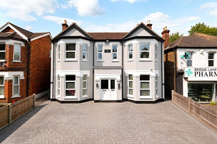 1 Bedroom Apartment To Rent In Maybury Road, Woking, Surrey, GU21