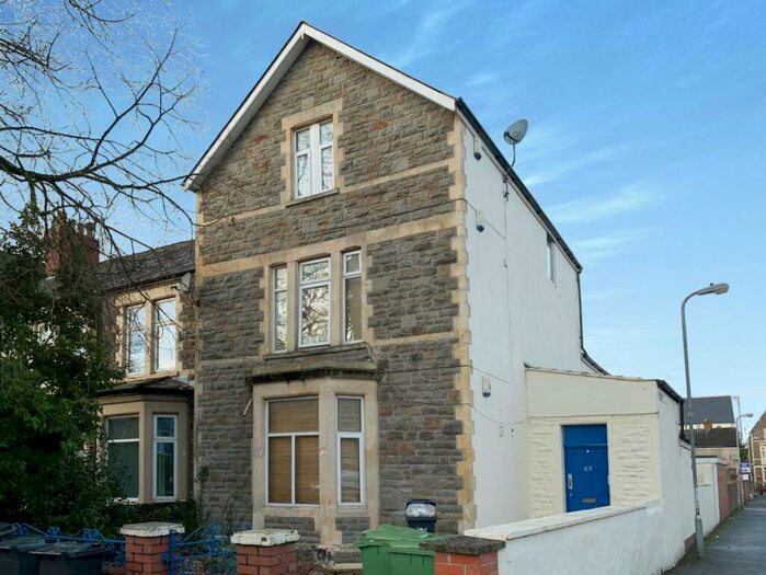 2 Bedroom Flat To Rent In Stacey Road, Roath, Cardiff, CF24