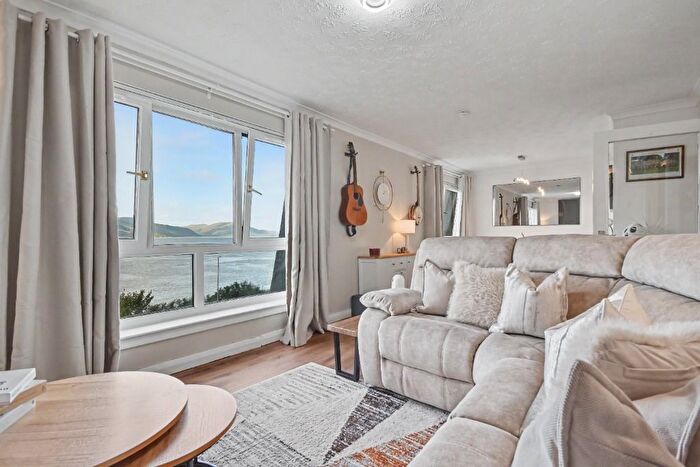 2 Bedroom Flat For Sale In Cloch Road, Inverclyde, Gourock, PA19