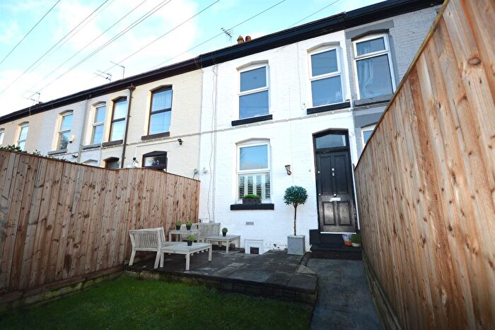 2 Bedroom Terraced House For Sale In Norris Bank Terrace, Heaton Norris, SK4