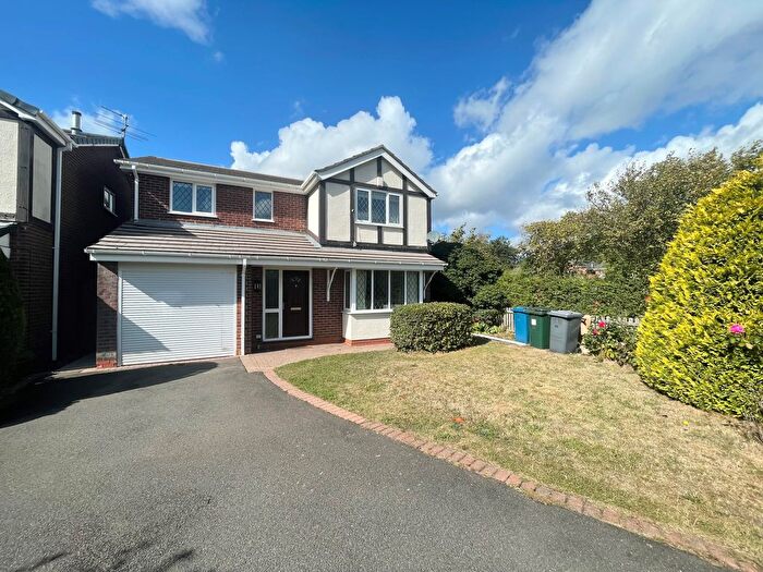 4 Bedroom Detached House To Rent In Melton Gardens, Nottingham, NG12