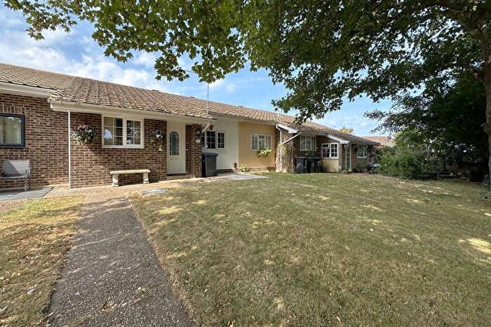 2 Bedroom Bungalow For Sale In Channel Lea, Walmer, CT14