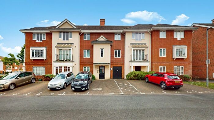 1 Bedroom Flat For Sale In Highbridge House, Wren Lane, Ruislip, HA4
