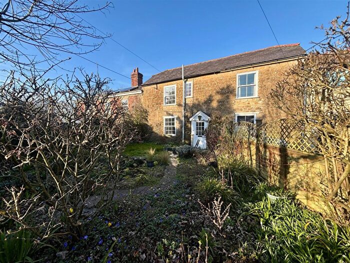 2 Bedroom Terraced House For Sale In Back Street, East Stour, Gillingham, SP8