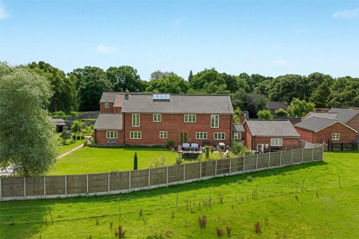 4 Bedroom Detached House For Sale In The Court, Framingham Earl Road, Yelverton, Norwich, NR14