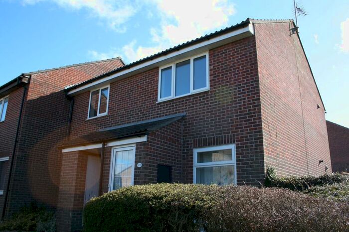 2 Bedroom Apartment To Rent In Manor Way, Chipping Sodbury, BS37
