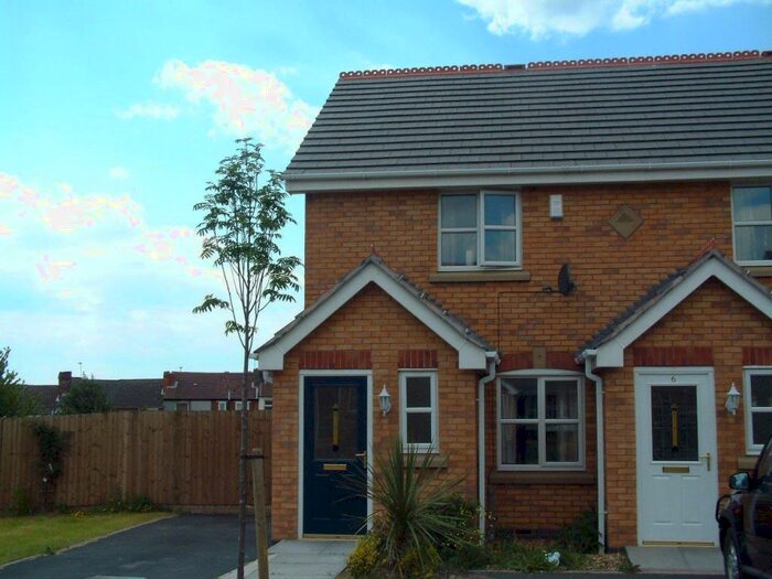 2 Bedroom Semi-Detached House To Rent In Malthouse Drive, Dudley, DY1