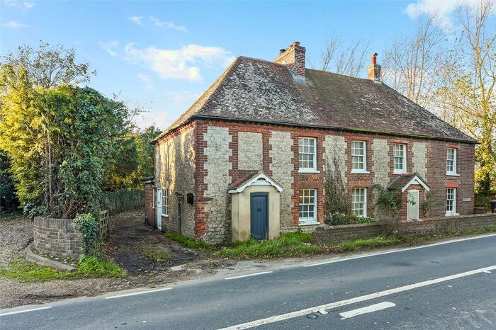 2 Bedroom Semi-Detached House For Sale In Chichester Road, Upper Norton, Chichester, West Sussex, PO20