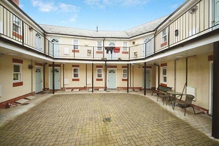 1 Bedroom Flat For Sale In Ditton Street, Ilminster, TA19