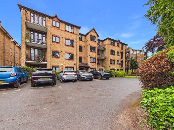 1 Bedroom Flat To Rent In The Avenue, Beckenham, Kent, BR3