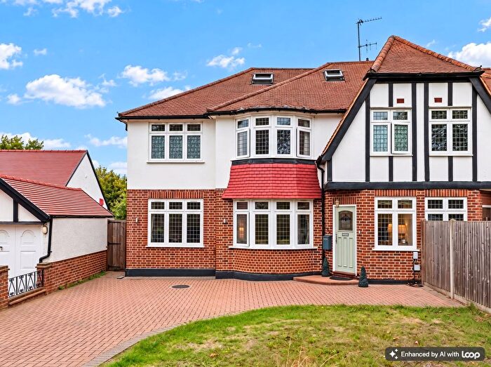 5 Bedroom Semi-Detached House For Sale In Chestnut Avenue, Epsom, KT19