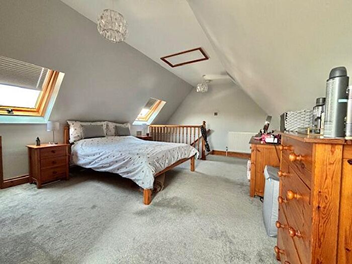 3 Bedroom End Of Terrace House For Sale In Mountwood Road, Selsey, PO20