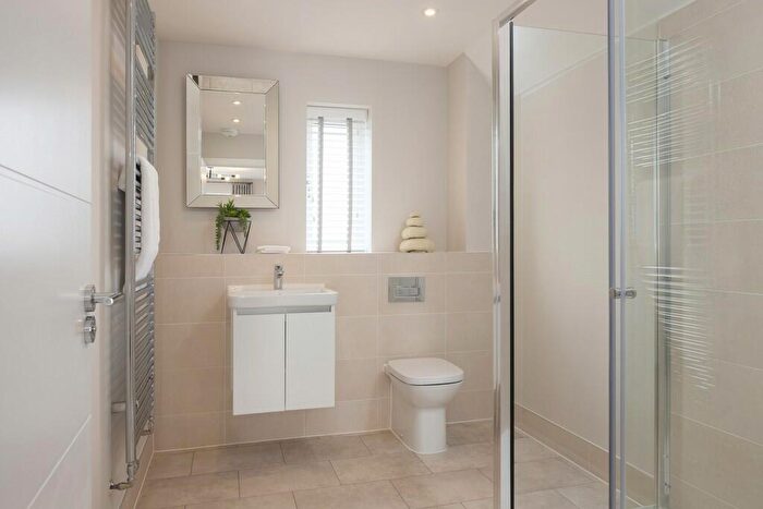 3 Bedroom End Of Terrace House For Sale In Donald Campbell Way, Off Buckler Ride, Crowthorne, RG45