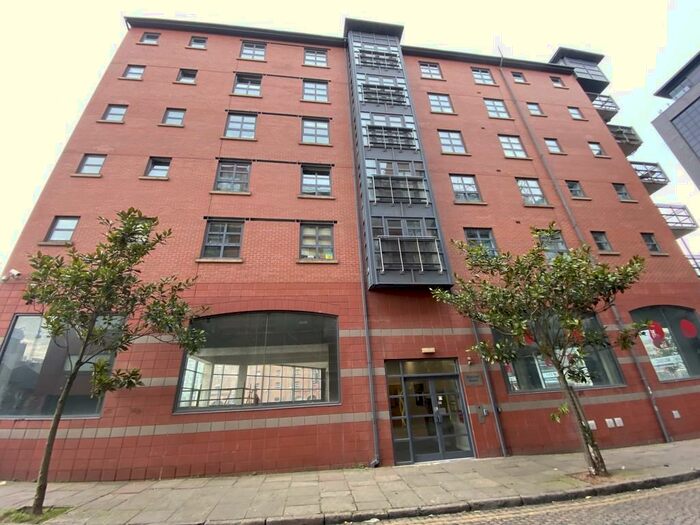 2 Bedroom Apartment To Rent In Junction House, Jutland Street, M1