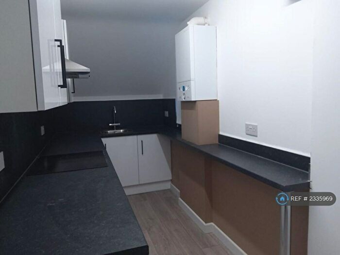 5 Bedroom Terraced House To Rent In Cheshunts, Basildon, SS13