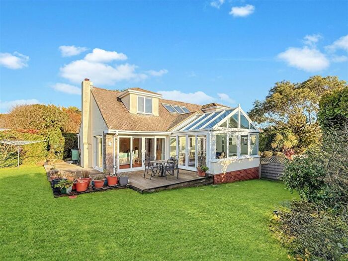 4 Bedroom Detached House For Sale In Higher Warborough Road, Galmpton, TQ5