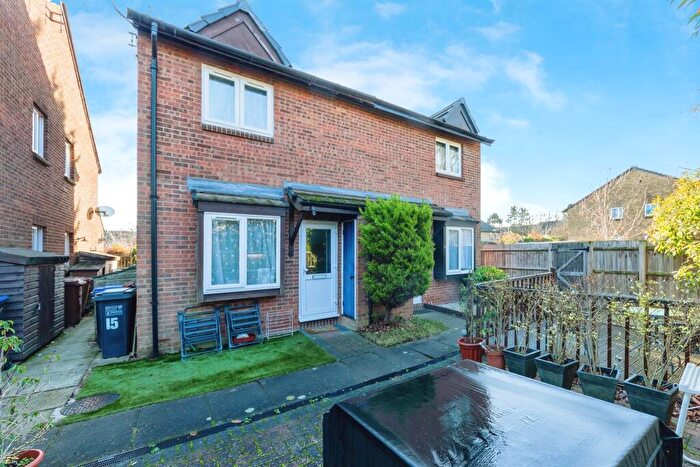 1 Bedroom Cluster House For Sale In Ploughmans End, Welwyn Garden City, AL7