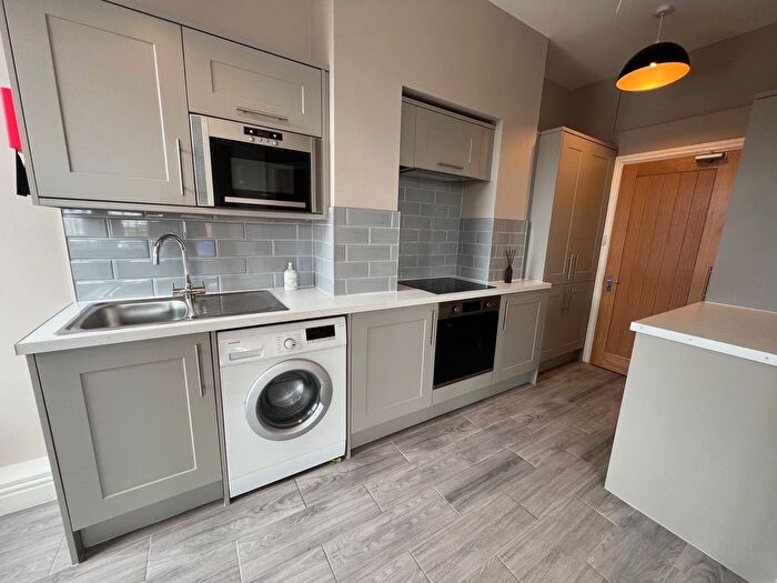 1 Bedroom Flat To Rent In Lightburne Avenue, Lytham St. Annes, FY8