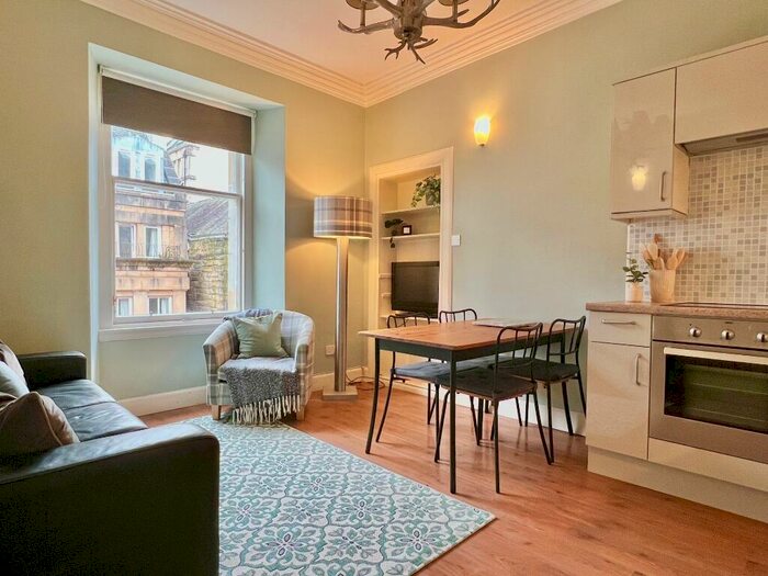 2 Bedroom Flat To Rent In Gayfield Street, New Town, Edinburgh, EH1