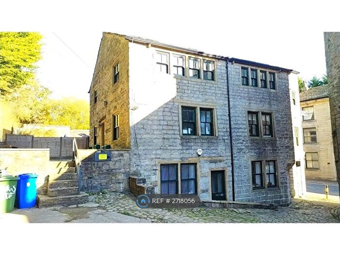 1 Bedroom Flat To Rent In Yorkshire Street, Bacup, OL13