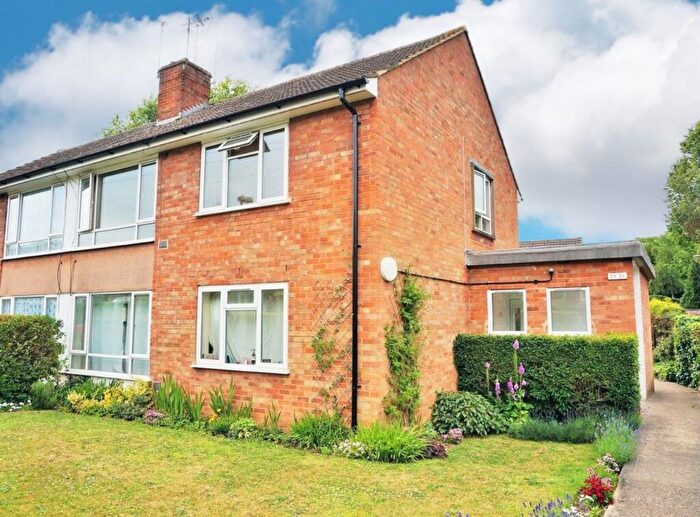 1 Bedroom Flat For Sale In Carsdale Close, Reading, RG1