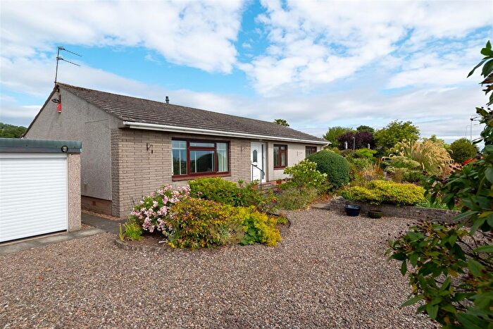 3 Bedroom Detached Bungalow For Sale In , Main Street, Balmullo, KY16